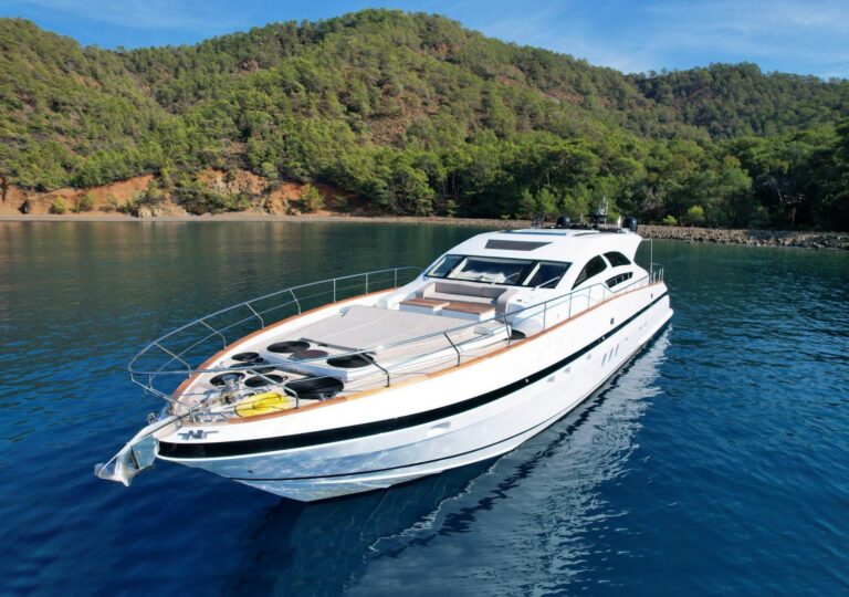 Jaguar 92 Motor Yacht,
