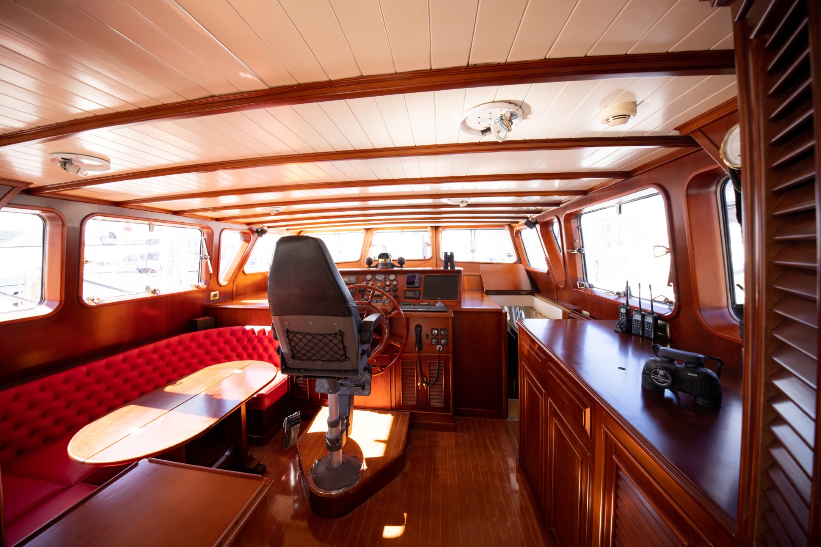 pituxin-laurent-giles-motorsailer-steel-23m-for-sale-falcon-rydell