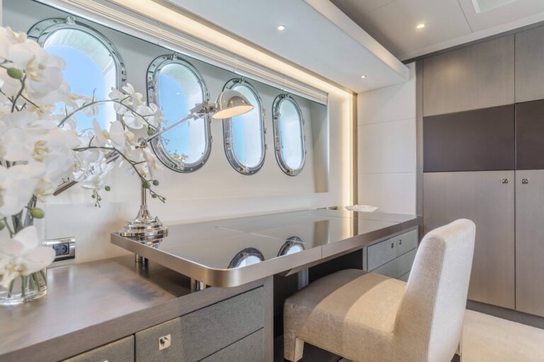 van-der-valk-continental-ii-23-810299_670446062a853.jpg