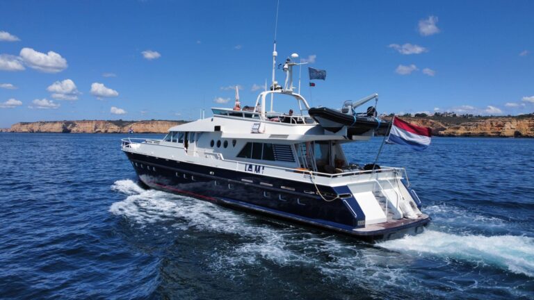 heesen-90-809574_66851508b0106.jpg