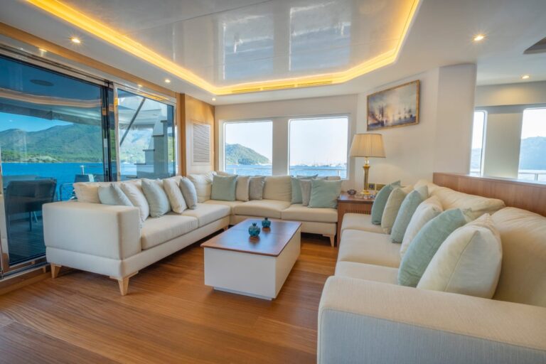 mural-yachts-85-konyak-25.7m-812055_6904be60a054e.jpg
