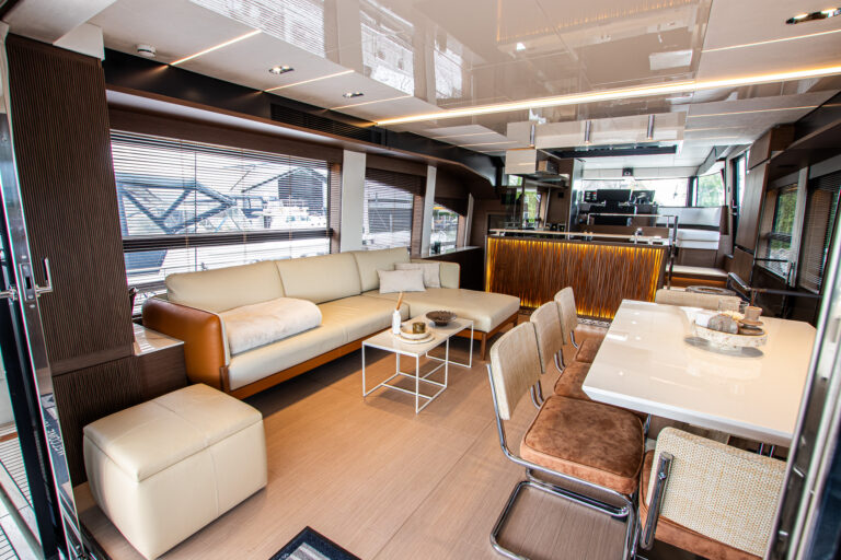 prestige-x70-813035_6a11b75ac9e73.jpg