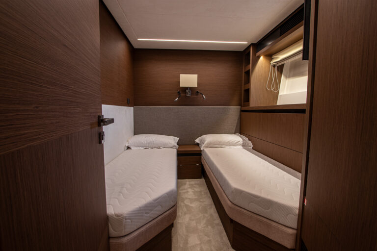 prestige-x70-813035_6a11b77c708dd.jpg