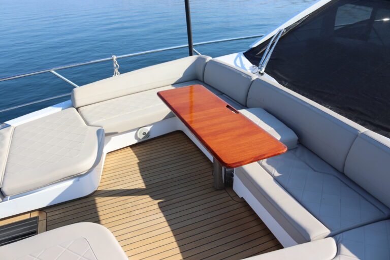 fairline-targa-65-gt-813443_6a7d903989b14.jpg