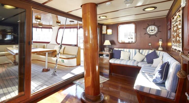one-off-motorsailer-811788_68dc02dc4127c.jpg